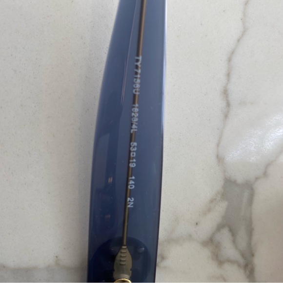 New Tory Burch sunglasses - Picture 6 of 7